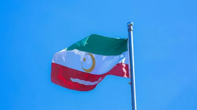 La destitution d'Al Haj Murad Ebrahim et les nominations controversées ravivent les inquiétudes sur l'avenir de l'autonomie du Bangsamoro, alors que la région se prépare à ses premières élections parlementaires prévues le 13 octobre 2025.
