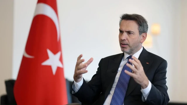Alparslan Bayraktar: "Türkiye ile Çin farklı coğrafyalarda işbirliği yapabilir."