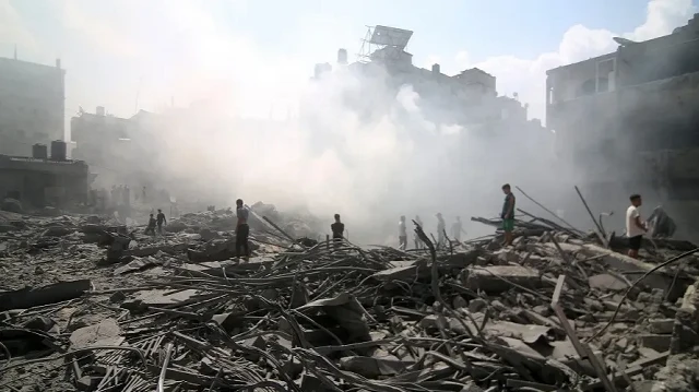 Over 100 Palestinians killed in relentless Israeli bombardment in Gaza