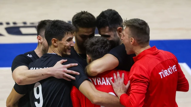 Efeler'in son 16'daki rakibi belli oldu