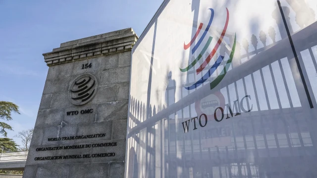 Entrée du siège de l'OMC, à Genève, le 21 mai 2025.