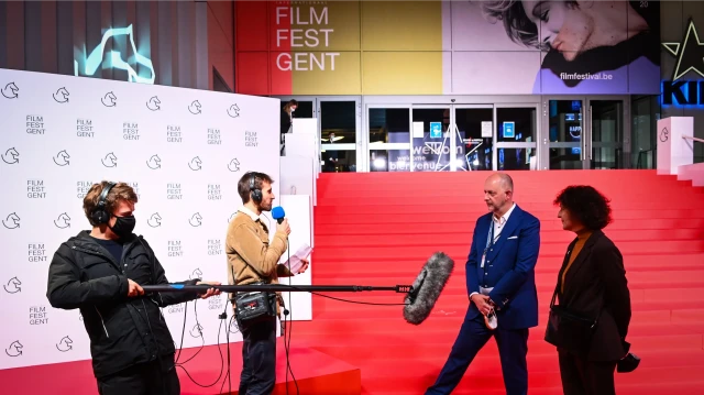 La directrice générale Marijke Vandebuerie (D) a précisé que cette décision avait été prise en amont de la 52ᵉ édition du festival, selon l’agence Belga.
