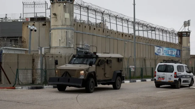 اعتقلهم بظروف قاسية.. الاحتلال الإسرائيلي يفرج عن 9 فلسطينيين من غزة
