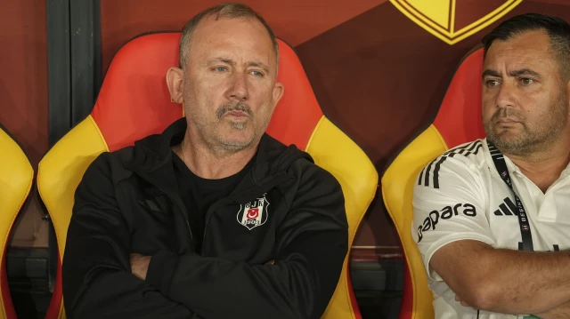 Beşiktaş Teknik Direktörü Sergen Yalçın