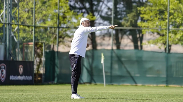 Burak Yılmaz 4'te 4 peşinde.