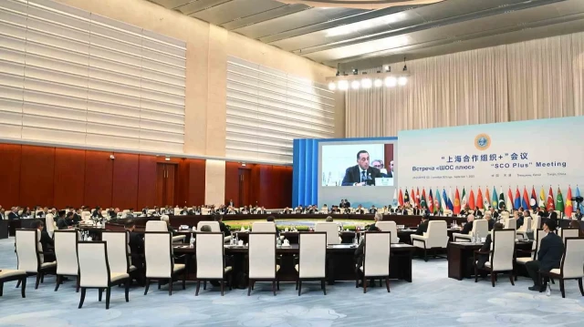Le président Recep Tayyip Erdogan a pris la parole lors de la session élargie du 25e Conseil des chefs d’État de l’Organisation de coopération de Shanghai, organisée dans la ville de Tianjin, en Chine.