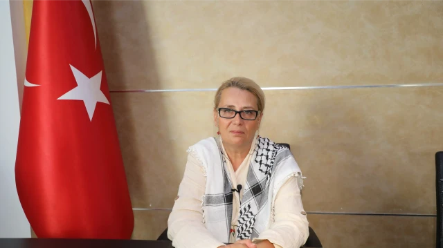ناشطة تركية بأسطول الصمود: لا نخاف من إسرائيل
