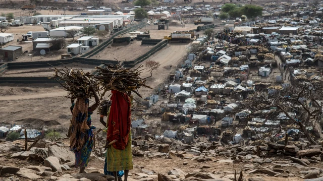 Une catastrophe meurtrière frappe le village de Tarasin, selon un groupe armé local, après de fortes pluies dans l’ouest du pays.