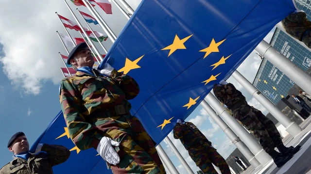 Les États membres augmentent fortement leurs investissements en équipements militaires et en recherche pour renforcer la sécurité européenne.