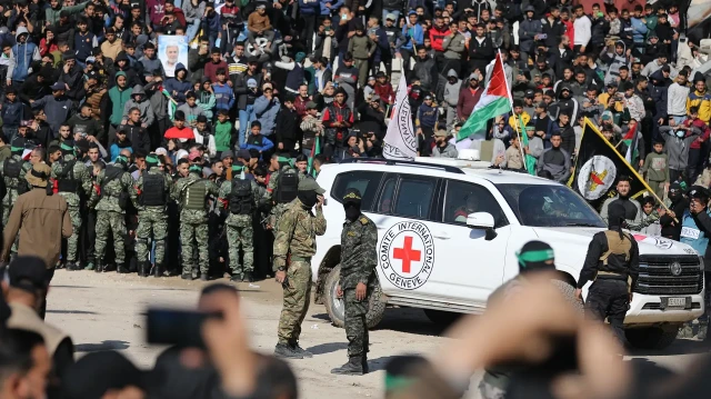 القسام تنشر "صورة وداعية" لـ 47 أسيرا إسرائيليا في غزة