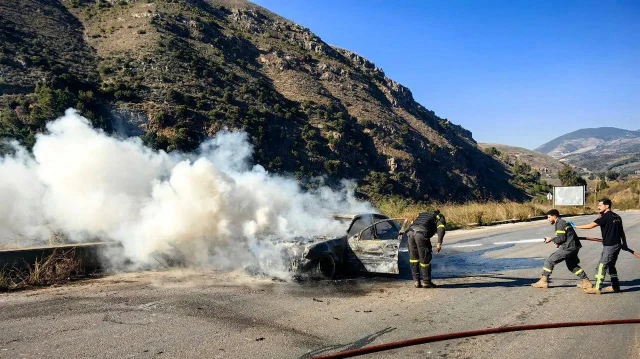قصف إسرائيلي لسيارة على طريق الخردلي جنوبي لبنان
