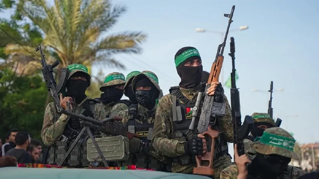 Hamas releases 'farewell photo' of 47 Israeli captives amid escalation in Gaza City