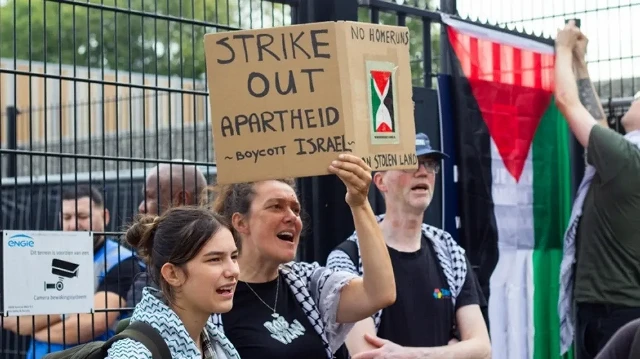 Protesters block entrance at European Baseball Cup in Netherlands to denounce Israel