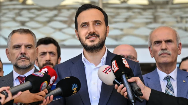 AK Parti İstanbul İl Başkanı Özdemir'den Bayrampaşa Belediye Başkan Vekilliği seçimine ilişkin açıklama yaptı.