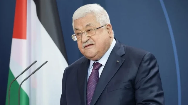 عباس: اعتراف بريطانيا بدولة فلسطين خطوة هامة لتحقيق السلام
