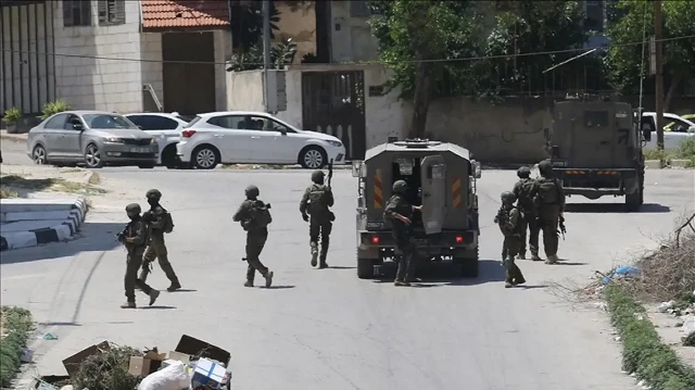 الضفة.. الجيش الإسرائيلي يصيب شابا فلسطينيا قرب بيت لحم