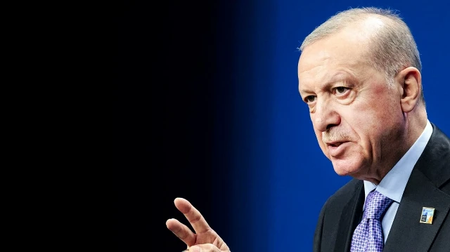 Le président turc Recep Tayyip Erdogan s'exprime lors d'une conférence de presse après le sommet de l'Organisation du traité de l'Atlantique Nord (OTAN) à La Haye, le 25 juin 2025.