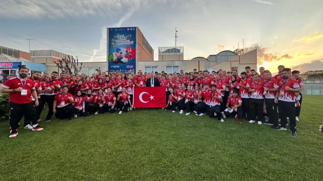 Milli takımdan İtalya'da tarihi başarı