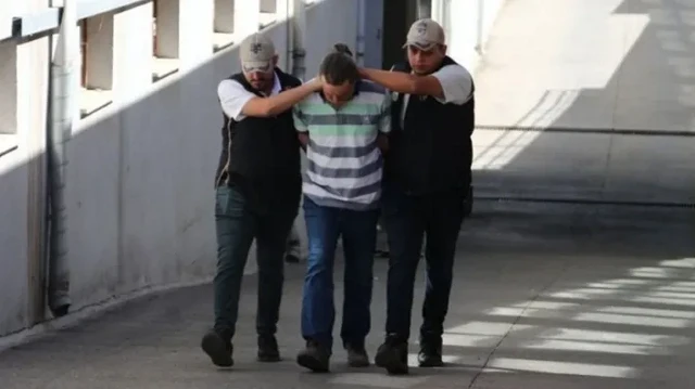 Terör örgütünün gizli haberleşme sistemi Bylock’u da kullandığı iddia edilen A.S. ifadesinin ardından adliyeye sevk edildi. 