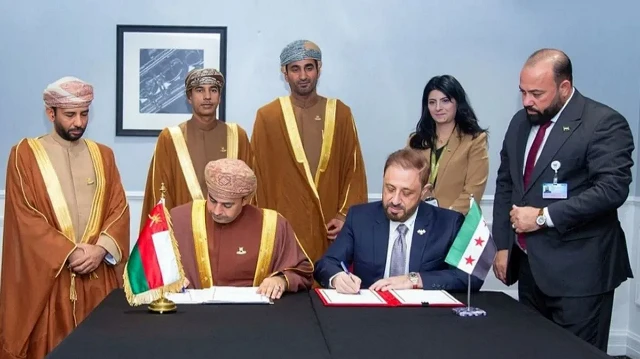 سوريا وسلطنة عمان توقعان اتفاقية "خدمات النقل الجوي"