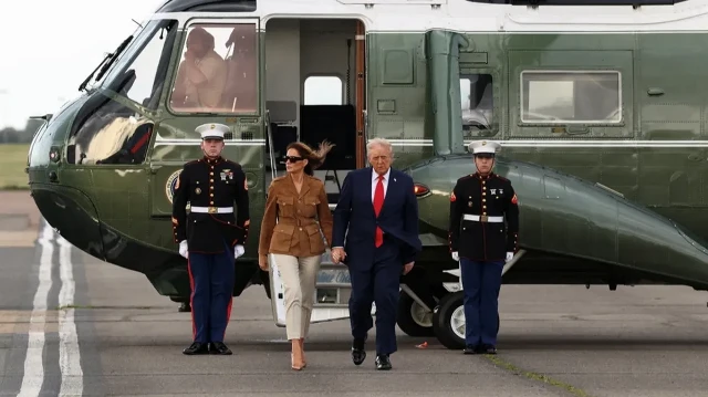 В США задержан мужчина, ослепивший лазером вертолёт с Трампом.