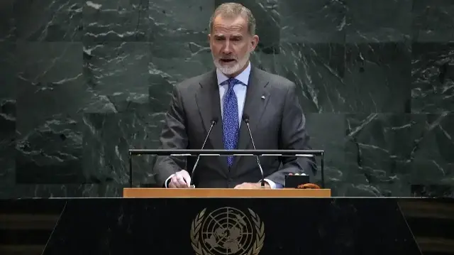 Le roi d’Espagne, Felipe VI, s’exprime lors du débat général de l’Assemblée générale des Nations Unies au siège de l’ONU à New York, le 24 septembre 2025.