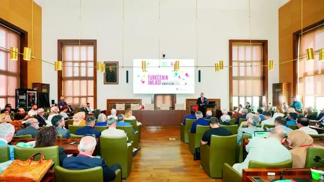 Yarın sona erecek sempozyumda, 100’ün üzerinde akademisyen sunum yapacak, 40’tan fazla oturum gerçekleştirilecek.