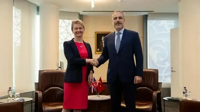 Turkish FM meets with British foreign secretary on sidelines of UN