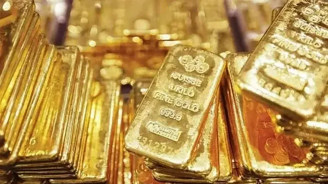 Gold on path to highest annual rise since 1979