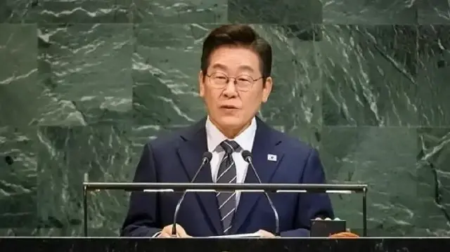 South Korea urges global community to play role in promoting 'responsible' AI use