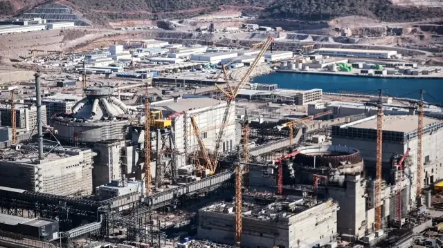 La première unité de la centrale nucléaire d’Akkuyu, actuellement en construction à Mersin, le 25 septembre 2025.
