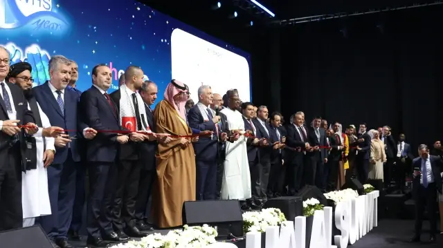 “Trilyon dolarlık küresel helal pazarının kalbi bu zirvede atacak”