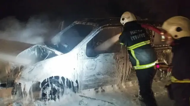 Yangında can kaybı ve yaralanma yaşanmadı.