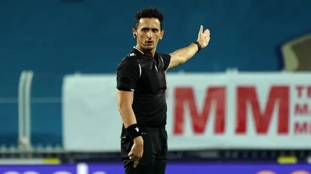 Antalya bölgesi hakemi Erkan Özdamar