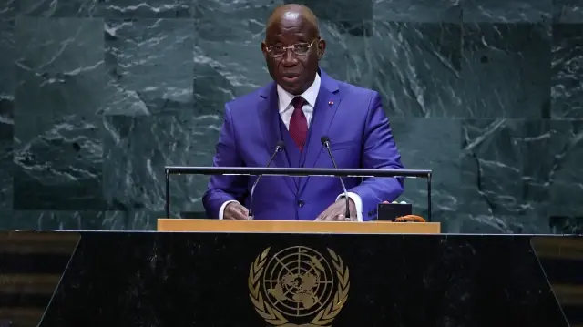 Le ministre des Affaires étrangères de la Côte d'Ivoire, Kacou Houadja Leon Adom, prend la parole lors du débat général de l'Assemblée générale des Nations unies au siège de l'ONU à New York, le 26 septembre 2025.