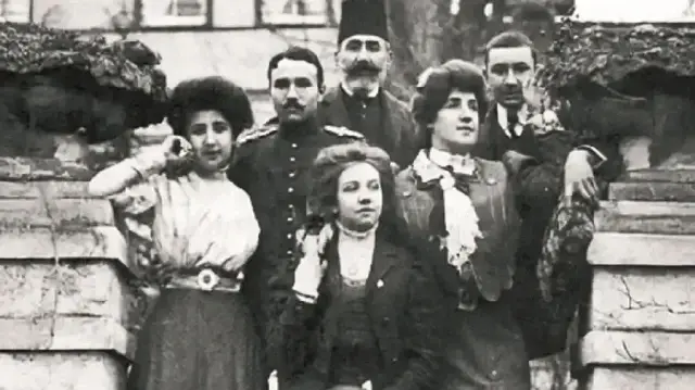 Şakir Paşa ve ailesi