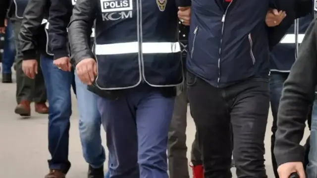Adana'da tefecilik operasyonu: 3 zanlı tutuklandı