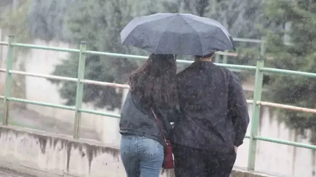 Tekirdağ yağmura teslim oldu