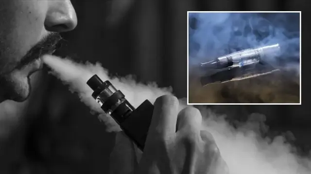 Elektronik sigaranın sıvının pille ısıtılan bobin sayesinde gaz hale geçtiği bir ürün olduğunu anlatan Kara, başta nikotin olmak üzere birçok polisiklik karbon​​​​​​​ ile uçucu metaller gibi zararlı maddelerin bunun içinde bulunduğunu söyledi. 