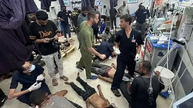 "صحة غزة": مجمع الشفاء الطبي يواصل عمله رغم صعوبة الوضع