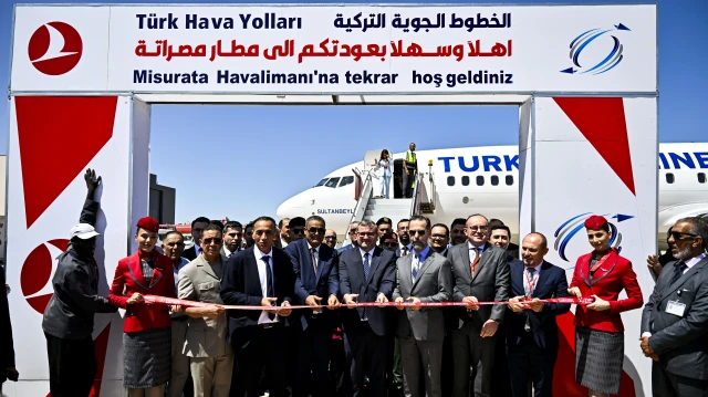 La compagnie aérienne nationale de Türkiye relance ses liaisons régulières vers la troisième ville de Libye, symbole d’un rapprochement stratégique et économique.