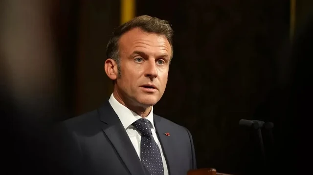 Politico: Даже после отставки Макрона Францию ждут те же проблемы.