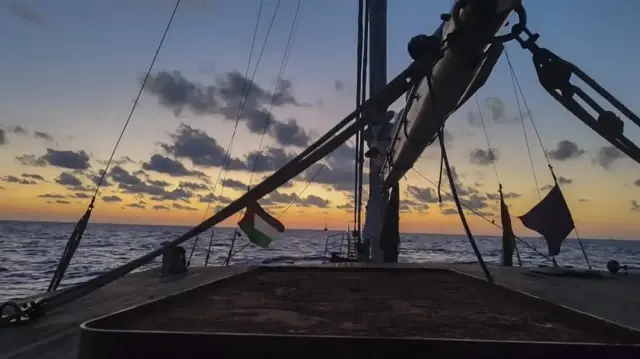Global Sumud Flotilla boats head closer to Gaza coasts, splitting Italian politics