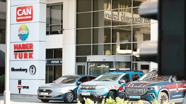 Medya grubunun başındaki Kenan Tekdağ ise ev hapsi şartıyla serbest bırakılmıştı.
