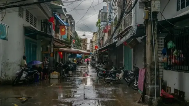Death toll in Typhoon Bualoi in Vietnam climbs to 19 as thousands displaced: Report