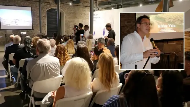 İzmir Valiliğinin desteğiyle, "Efeler Yolu" projesi kapsamında hazırlanan "Çal Dede" belgeseli, İzmir Kültür Sanat Fabrikası'nda izleyiciyle buluştu.