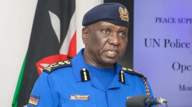 Le chef de la police kenyane, Douglas Kanja.