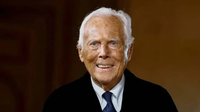 İtalyan moda tasarımcısı Giorgio Armani 91 yaşında hayatını kaybetti.