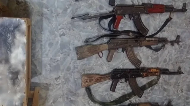 Les troupes de l'opération Hadin Kai ont éliminé 15 terroristes de Boko Haram et de la province de Daech d'Afrique de l'Ouest (ISWAP) qui avaient tenté de tendre une embuscade à un convoi militaire escortant des fournitures humanitaires à Kareto, dans la zone de gouvernement local de Mobbar, à Borno, le 3 septembre 2025.