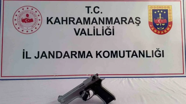 Mevzu bahis silah.
